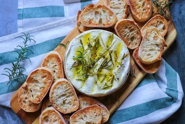 Image of baked camembert